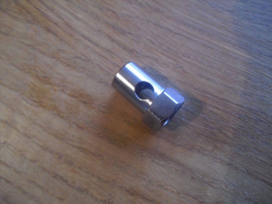 S.A. moer voor doorbrengen 3 versnellingsketting